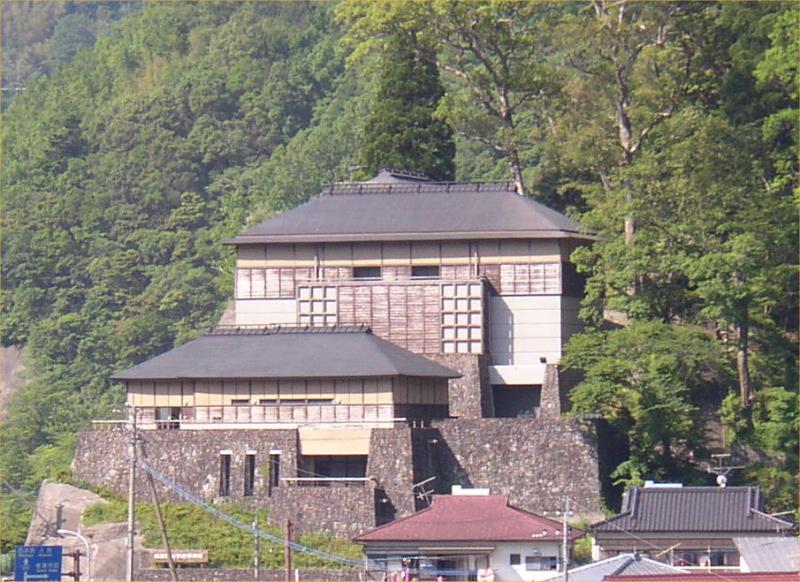 Shiiba Folk Performing Arts Museum, general view.
